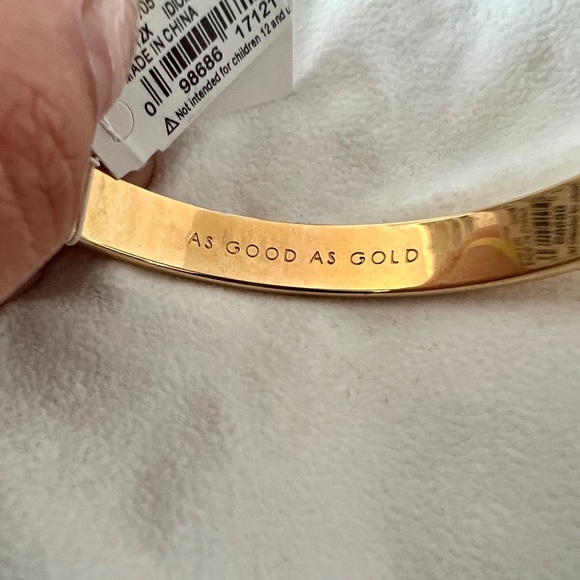 NWT Kate Spade Gold Bangle and Earring Set - Picture 7 of 8